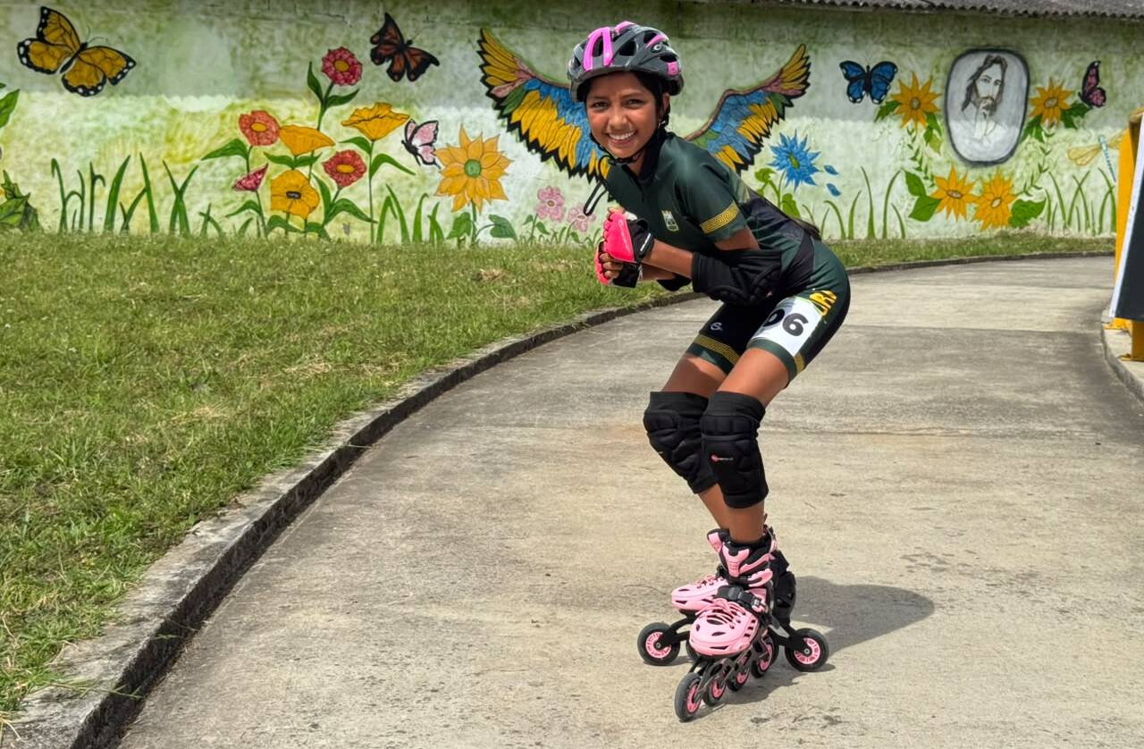 Patina desde hace dos meses y los sueños de María Luisa Piedrahíta Ceballos, de Anorí, ya ruedan en los Juegos Intercolegiados de Antioquia